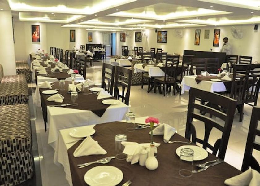 Uttar Pradesh Kanpur Hotel Exterior