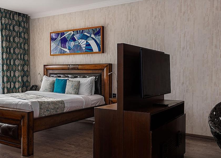 Kerala Munnar Room