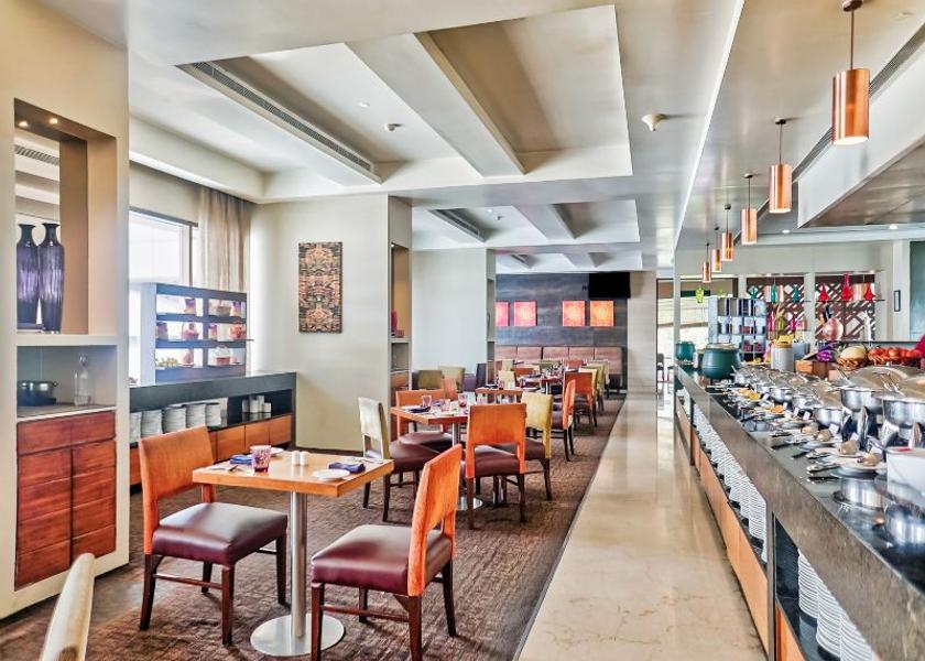 Maharashtra Pune Food & Dining