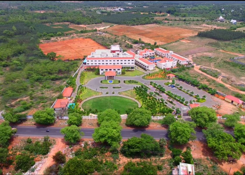 Tamil Nadu Koot Road Hotel View