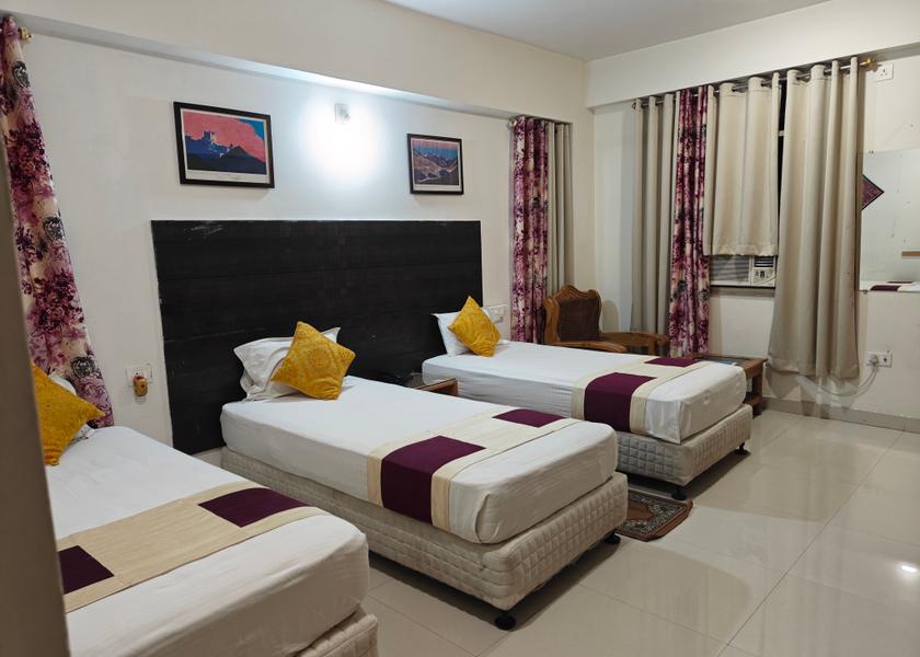 Bihar Bodh Gaya Superior Triple Room