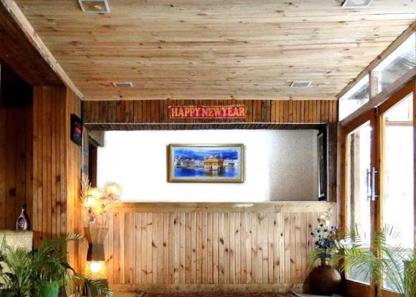 Jammu and Kashmir Patnitop Public Areas