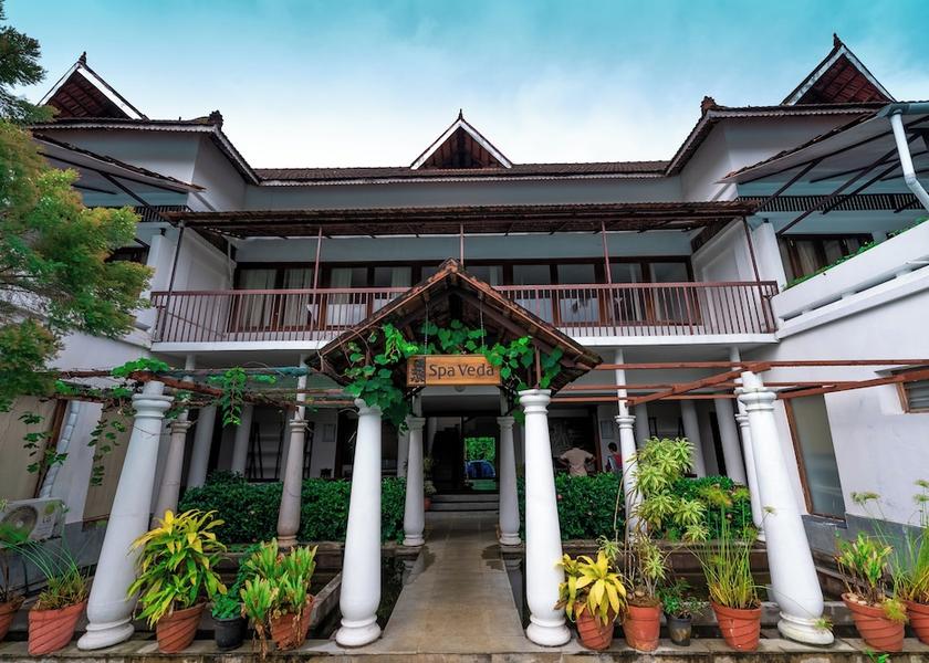 Kerala Kumarakom Spa