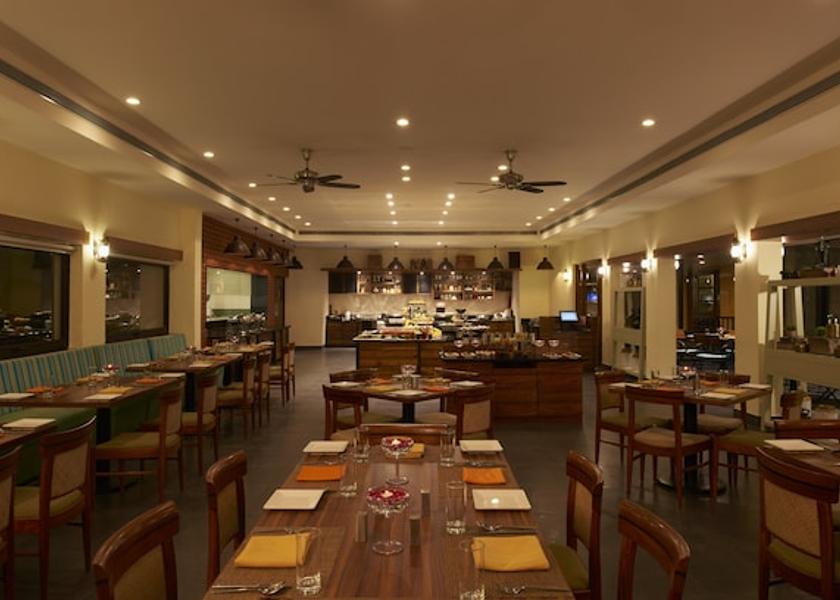 Madhya Pradesh Kanha Dining