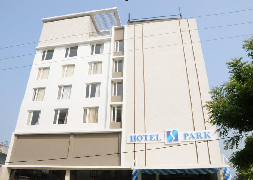 Telangana Khammam Hotel Exterior