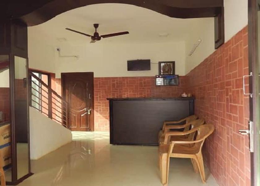 Tamil Nadu Yercaud lobby area