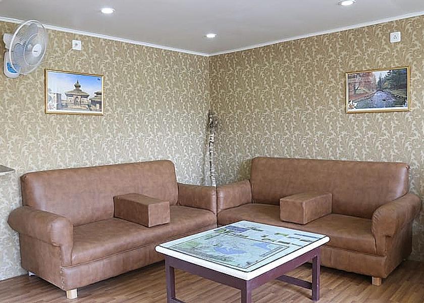 Jammu and Kashmir Srinagar Sitting Area