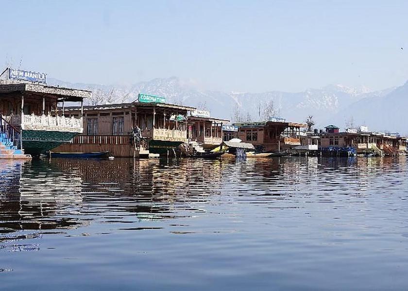 Jammu and Kashmir Srinagar Hotel Exterior