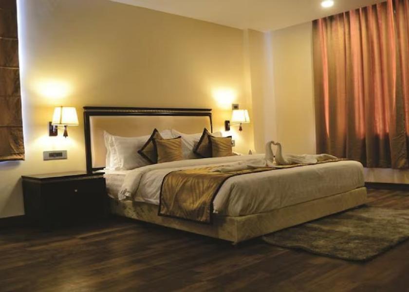 Uttar Pradesh Prayagraj Sanitized Premier Rooms