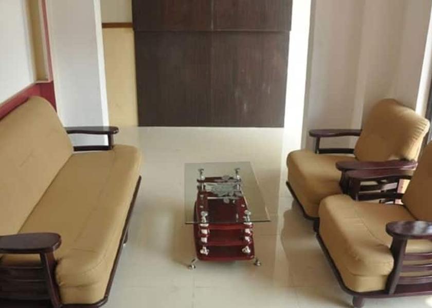 Tamil Nadu Kumbakonam Sitting Area