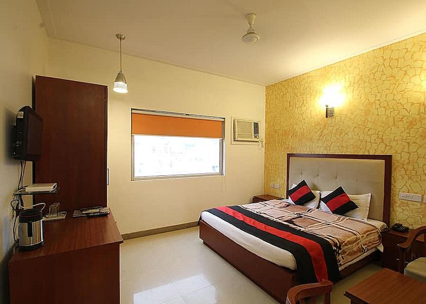 Uttar Pradesh Agra 1025