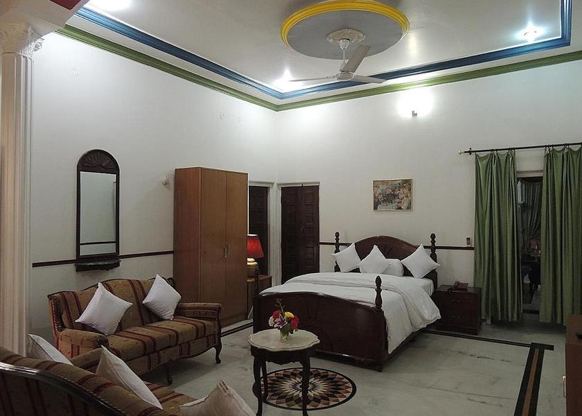 Uttar Pradesh Prayagraj Executive Suite Room