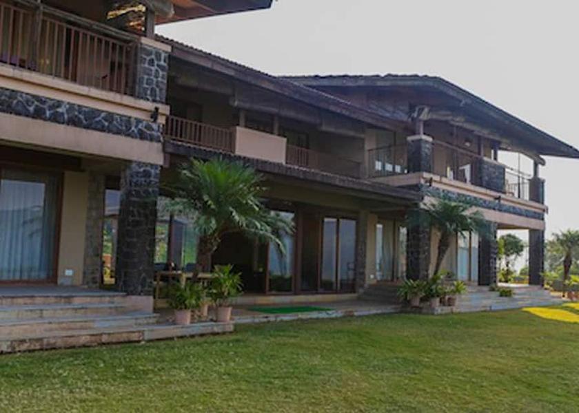 Maharashtra Lavasa Lawn
