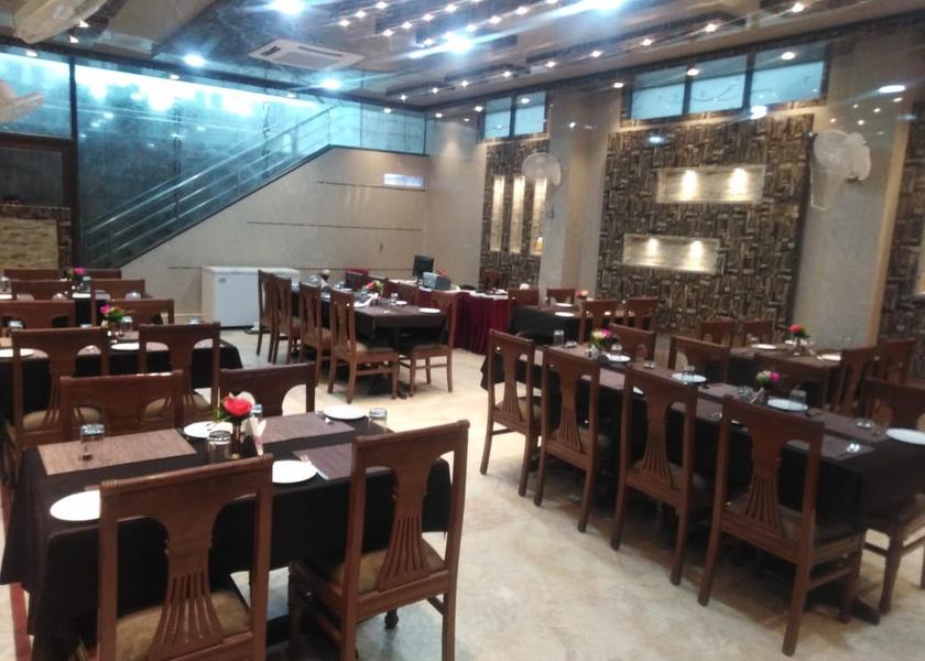 Uttar Pradesh Vrindavan Food & Dining