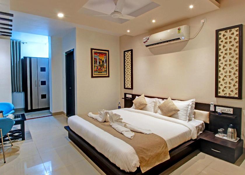 Rajasthan Nawalgarh Super Deluxe Room