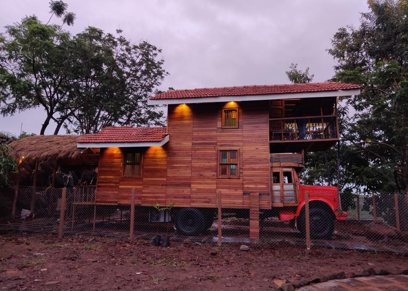 Maharashtra Kolhapur Hotel Exterior