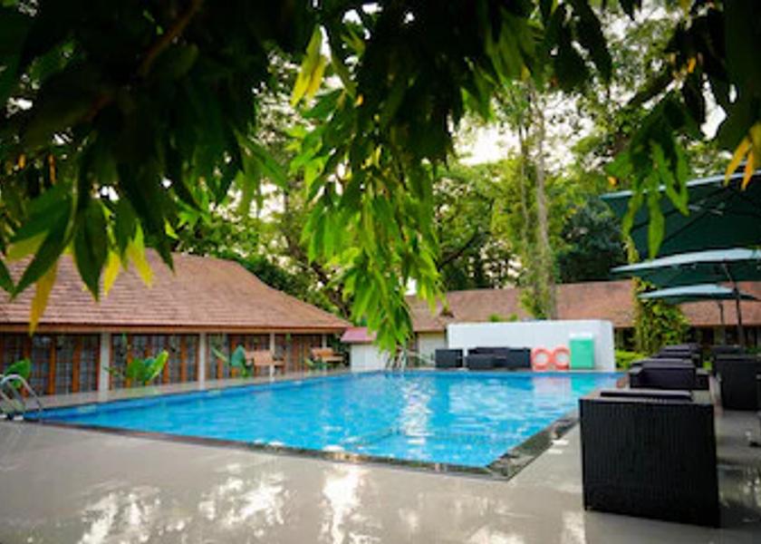 Kerala Alleppey Pool