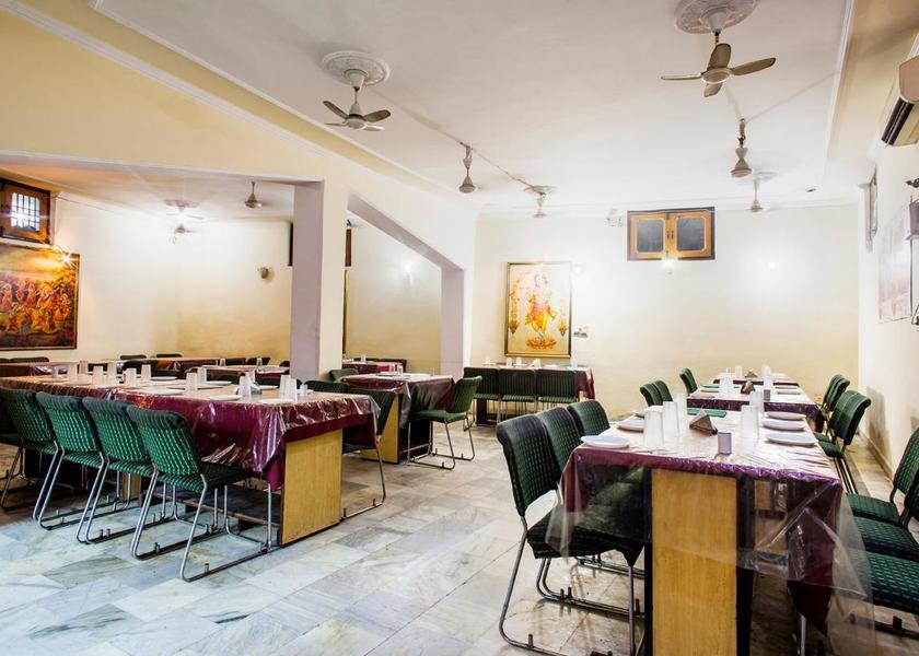 Uttar Pradesh Mathura Food & Dining