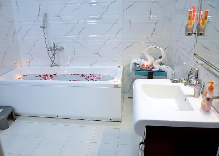 Uttar Pradesh Prayagraj Suite
