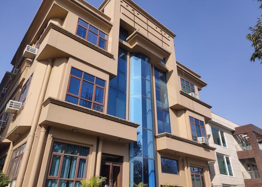 Haryana Gurugram Hotel Exterior