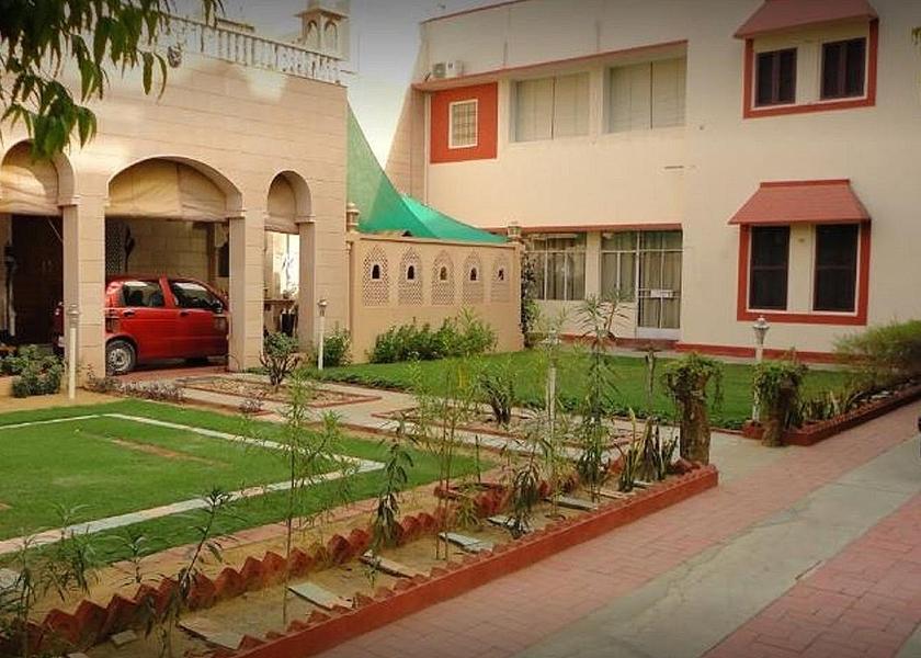 Rajasthan Jaipur Hotel Exterior