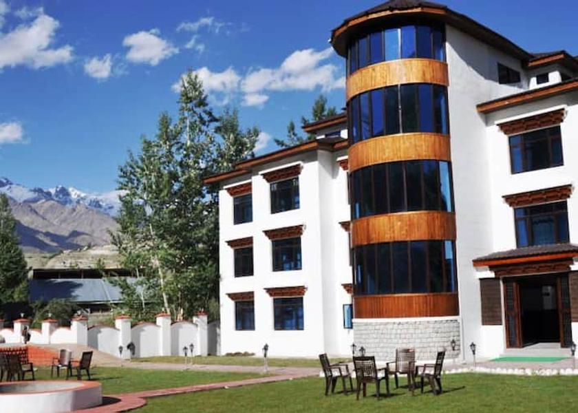 Ladakh Kargil Garden