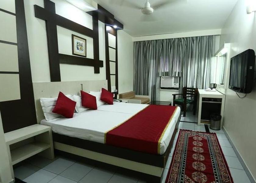 Rajasthan Sri Ganganagar Deluxe Double Room - YCHS
