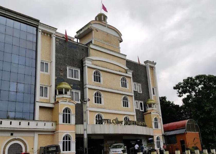 Kerala Pala Hotel Exterior