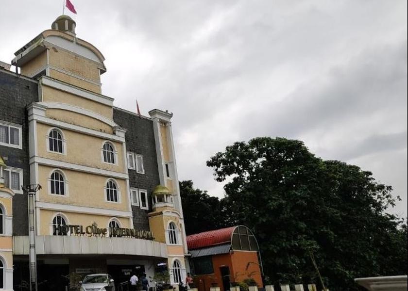 Kerala Pala Hotel Exterior