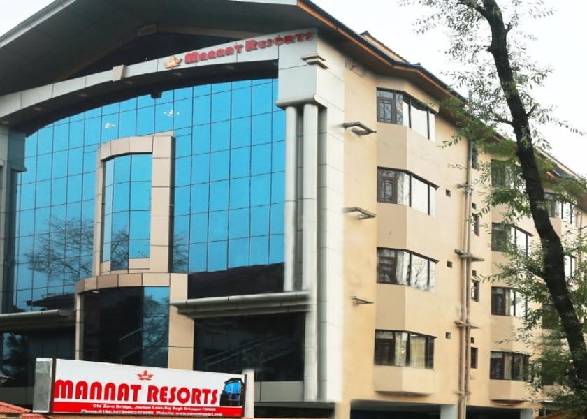 Jammu and Kashmir Srinagar Hotel Exterior
