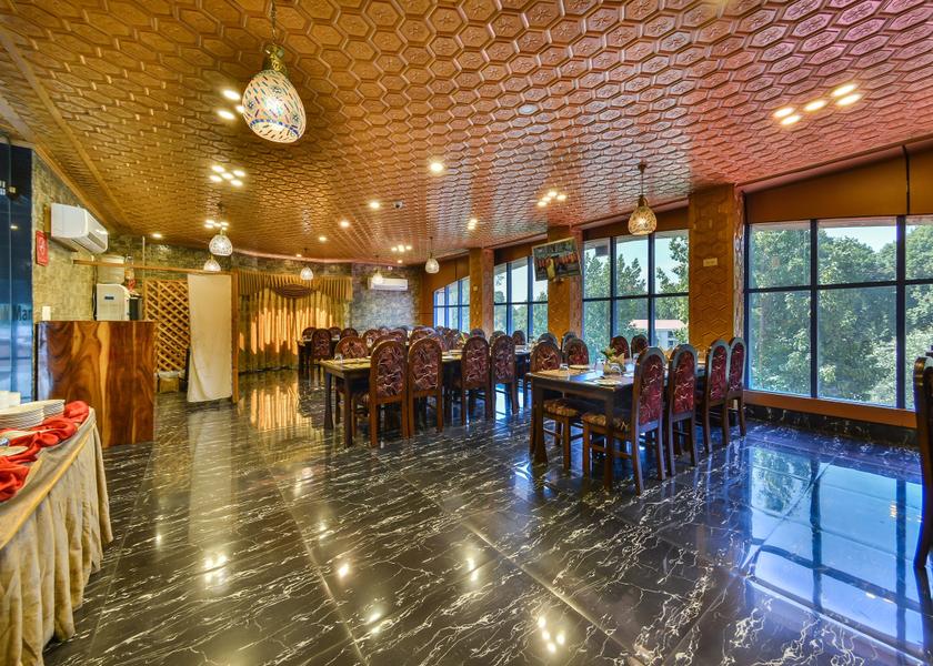 Jammu and Kashmir Srinagar Food & Dining