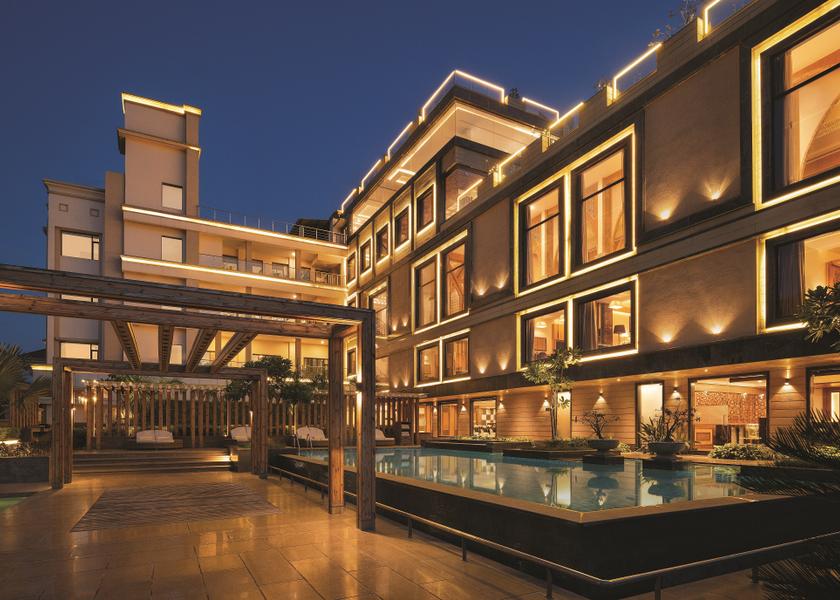 Uttar Pradesh Varanasi Hotel Exterior