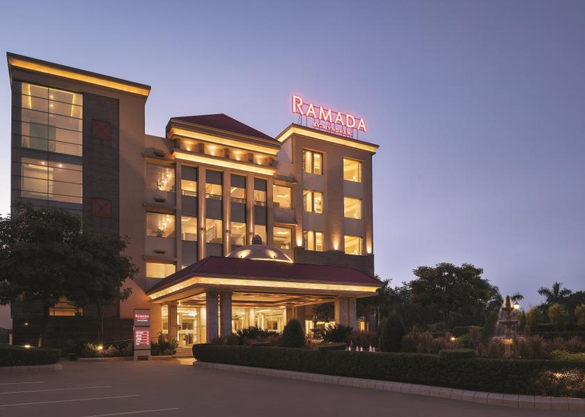 Uttar Pradesh Varanasi Hotel Exterior