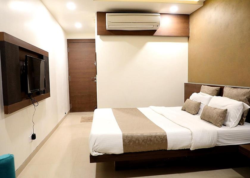 Madhya Pradesh Bhopal Guestroom