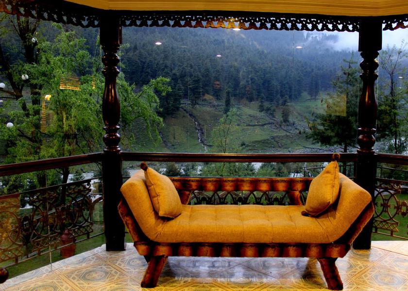 Jammu and Kashmir Pahalgam 1025