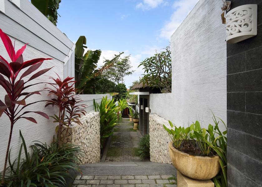 Bali Canggu Property entrance