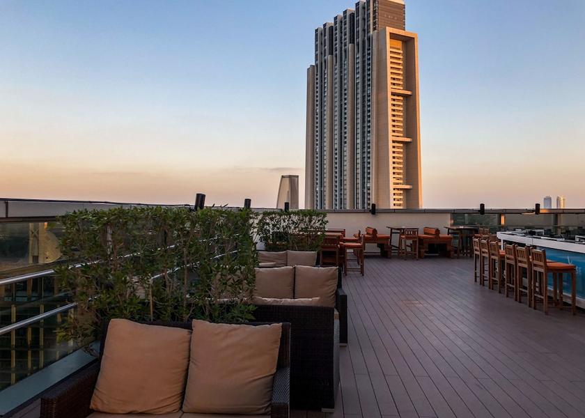 Dubai Emirate Dubai Terrace/patio