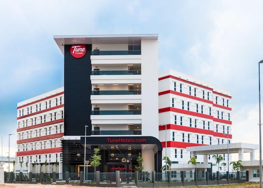 Selangor Sepang Facade