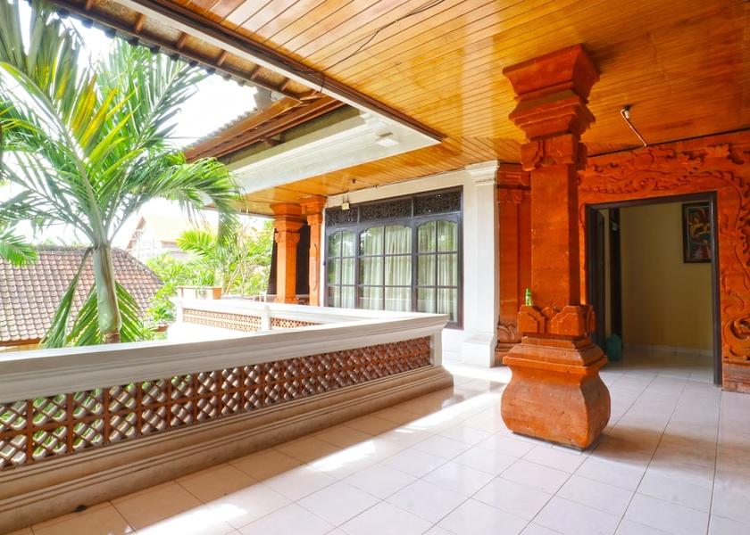 Bali Denpasar Interior Entrance