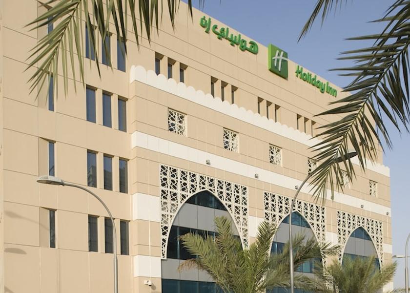  Muscat Exterior Detail