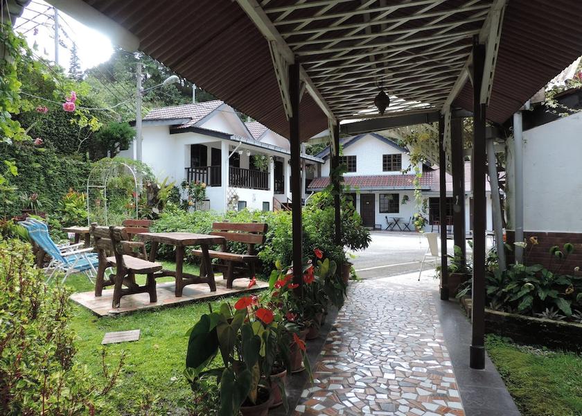 Pahang Tanah Rata Exterior Detail