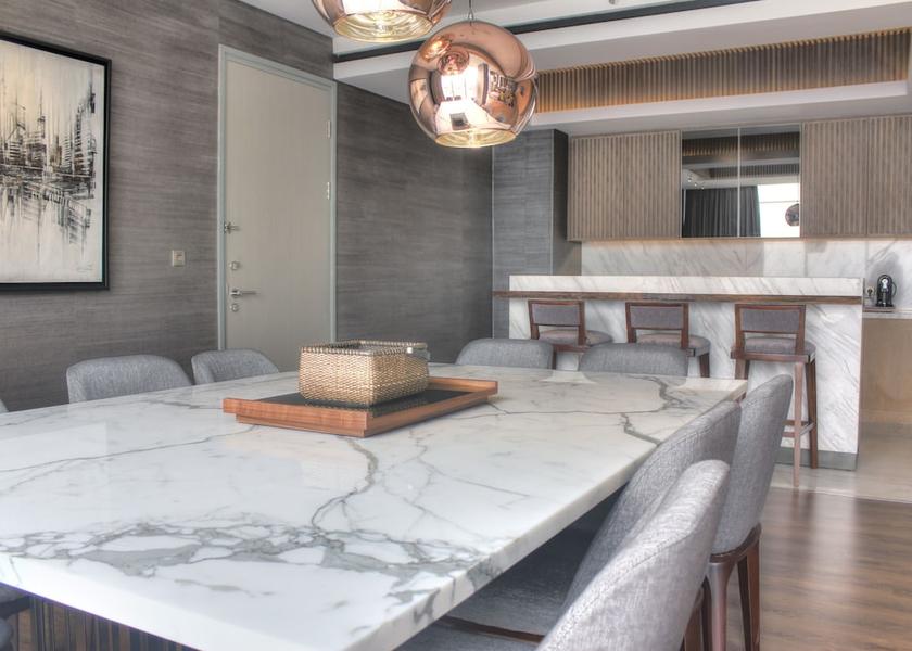 West Java Jakarta In-Room Dining