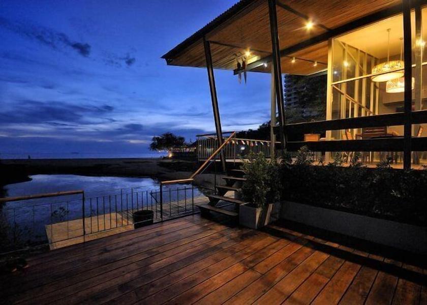 Chonburi Province Sattahip Exterior Detail