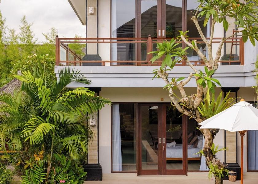 Bali Canggu Front of property