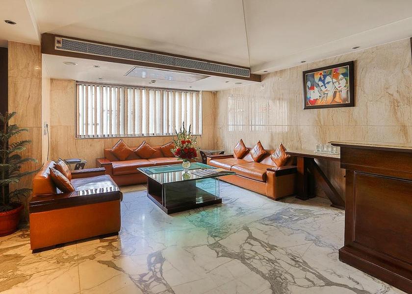 Delhi Delhi Lobby