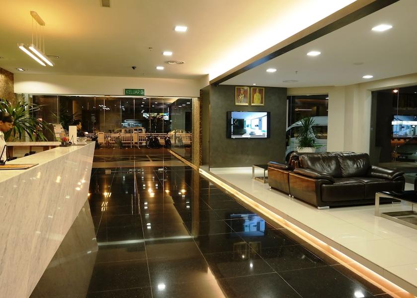 Perak Seri Manjung Lobby sitting area