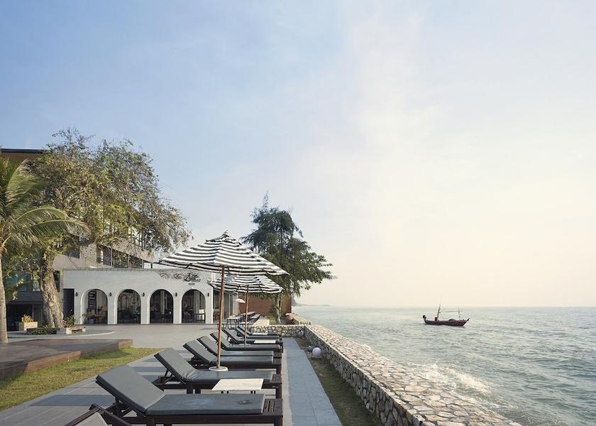 Prachuap Khiri Khan Cha-am Facade
