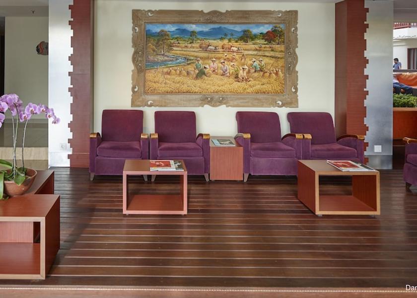 Bali Seminyak Lobby sitting area