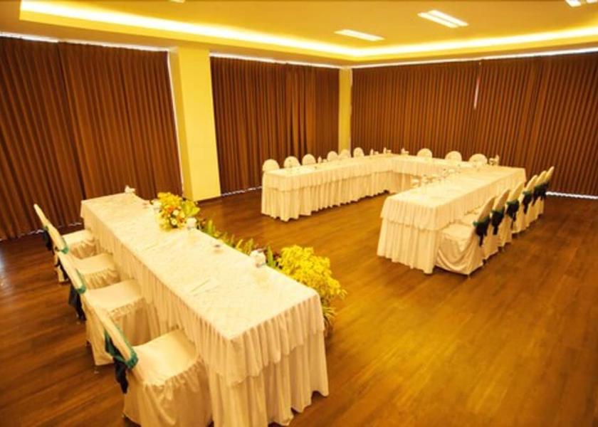 West Nusa Tenggara Mataram Meeting facility