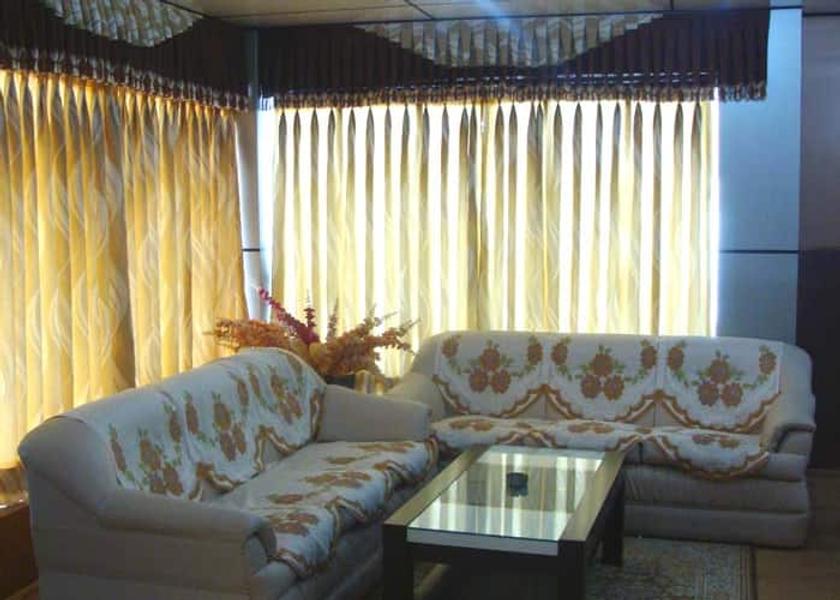 Uttarakhand Dhanaulti Sitting Area